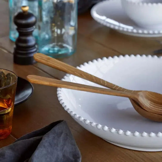 Saladier en grès fin blanc bordure dentelée fabriqué au Portugal