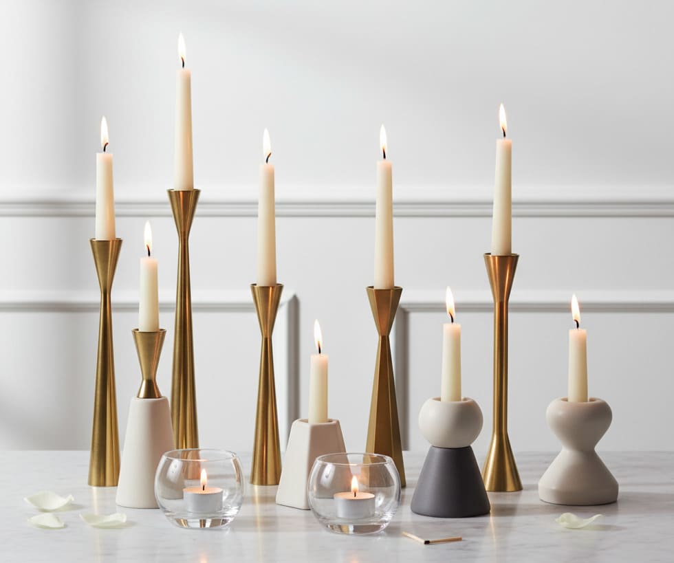 chandelier et bougeoir en verre coloré