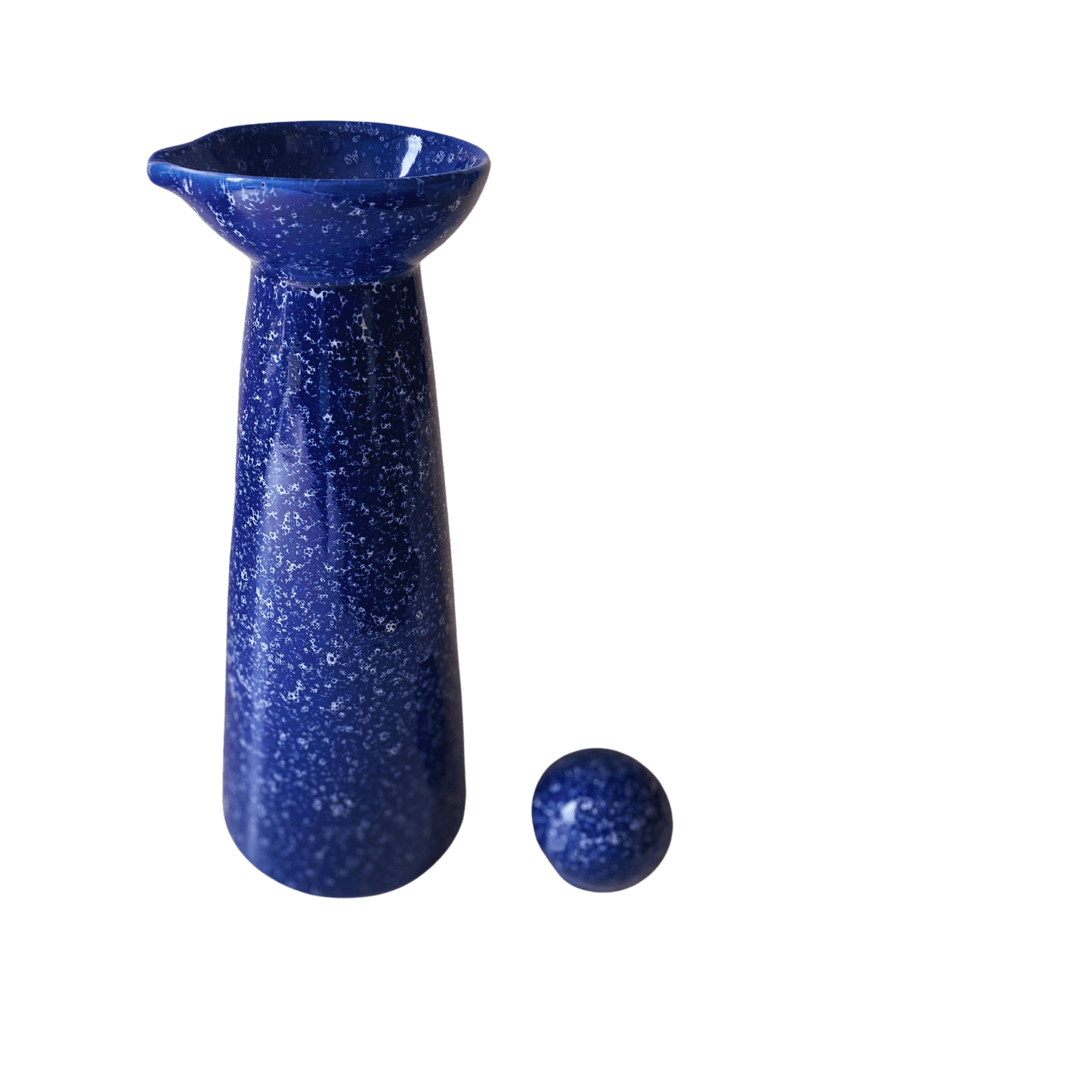 superbe carafe en céramique bleu et blanche issue de l'artisanat tunisien