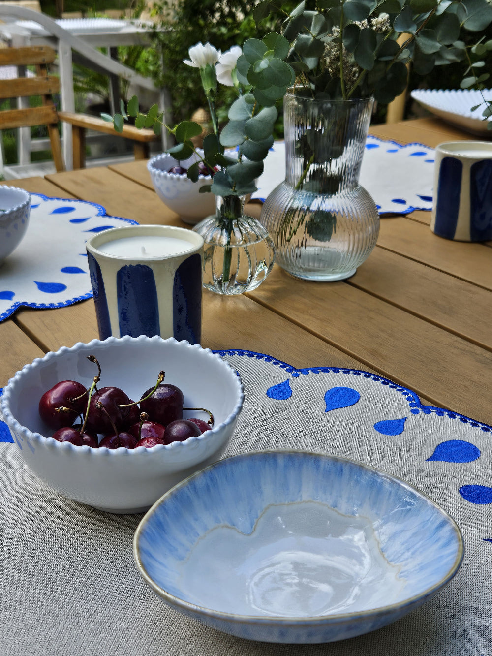 COUPELLE EN CERAMIQUE BLANCHE