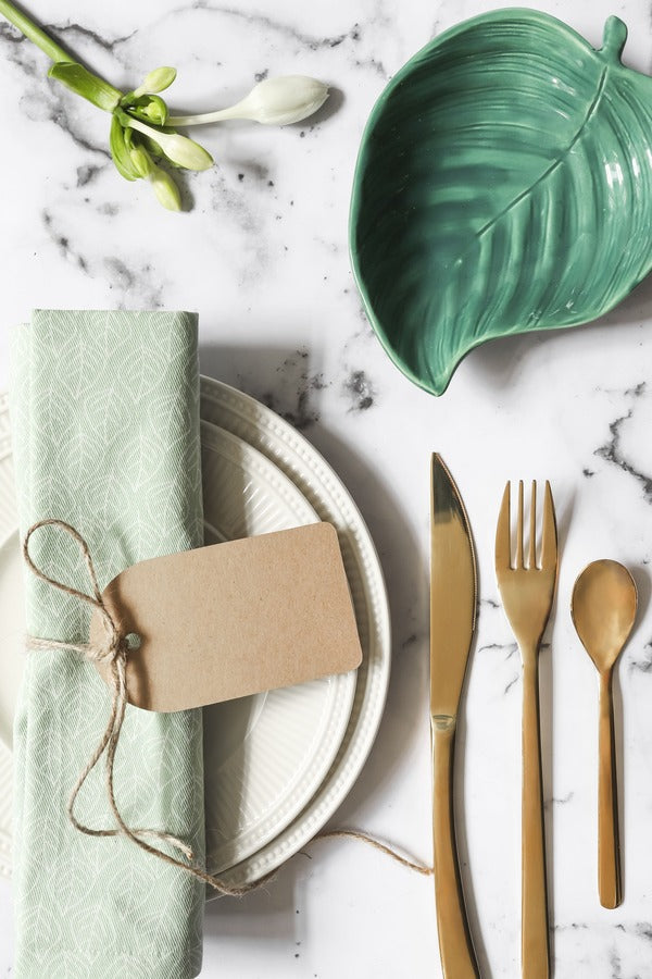 plat de service design et artisanal