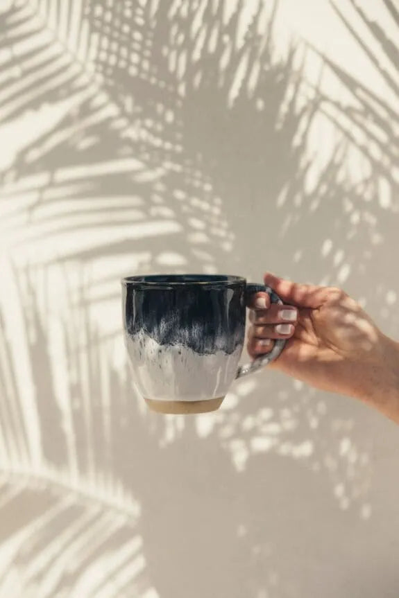 tasse en céramique faite au portugal