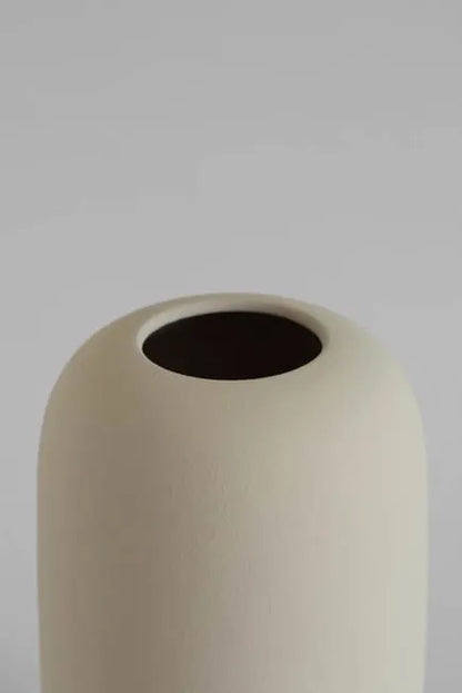 vase forme organique beige