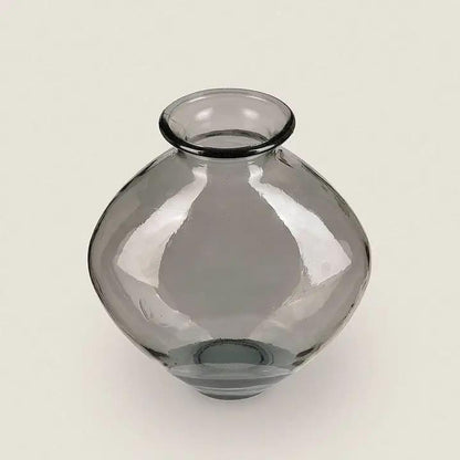 Magnifique vase teinté gris en verre reyclé fabriqué en Allemagne vue de haut